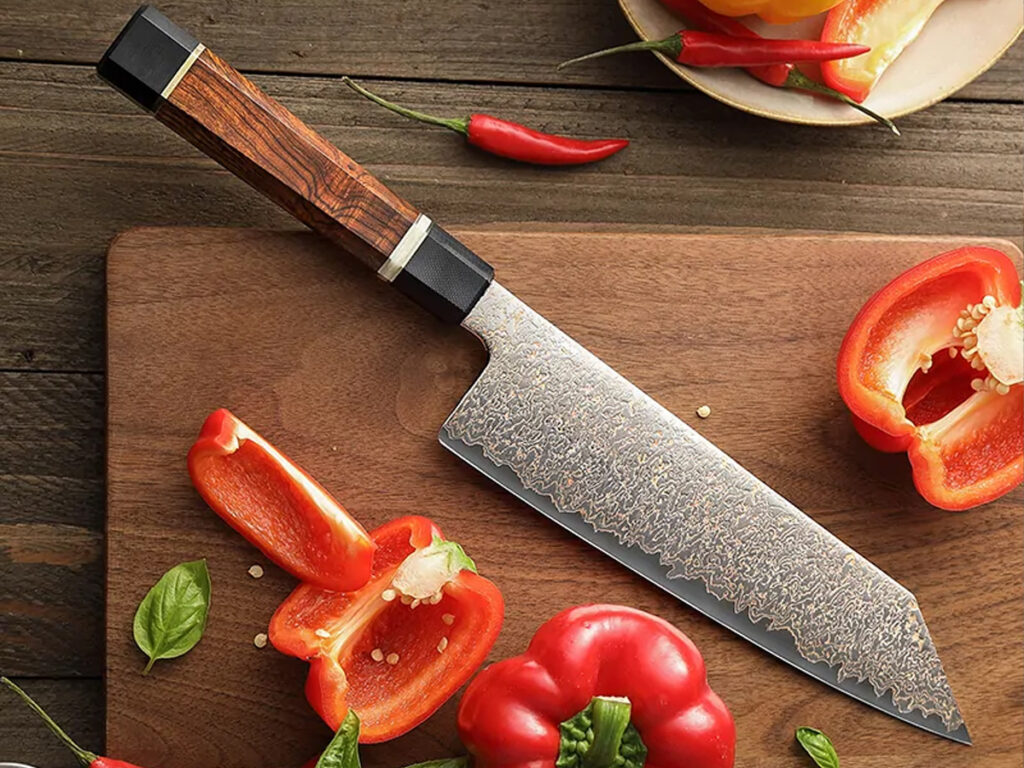 Damascus Knife in Dubai: Why It’s a Premium Choice for Chefs